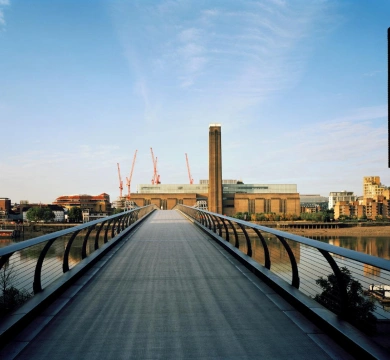 Tate Modern Chauffeur Service